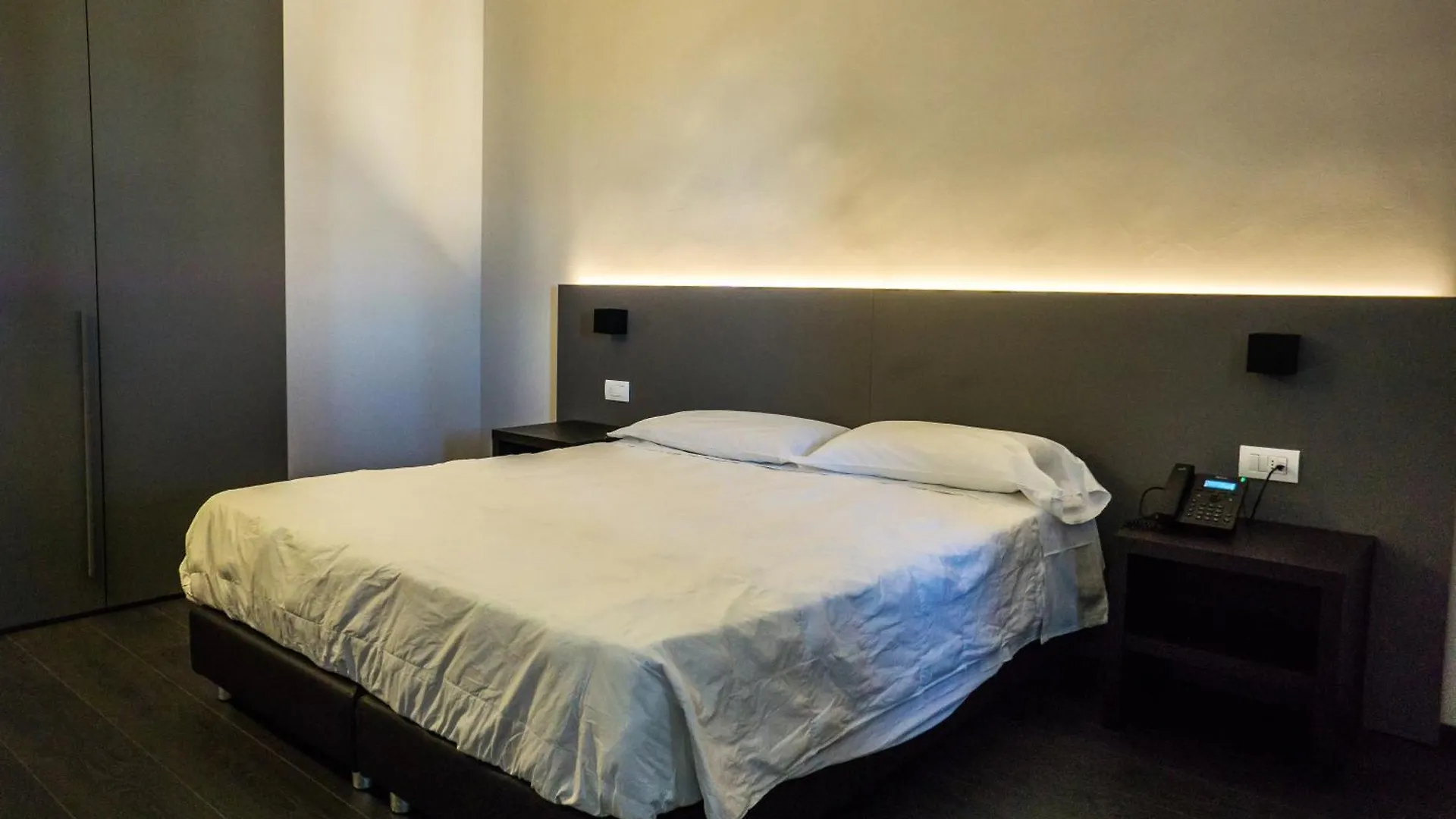 Venice Terminal Apartments & Suites Mestre